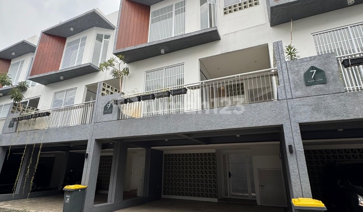 Cinere Block K Brand New 3-Story House Near Cinmall