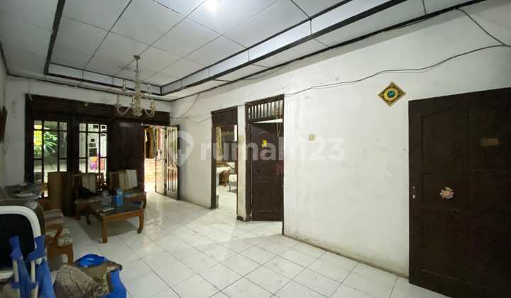 Pejaten Siaga Raya Luas 241 Rumah Hitung Tanah Area Komersial Pejaten Siaga Raya Luas 241 Rumah Hitung Tanah Area Komersial