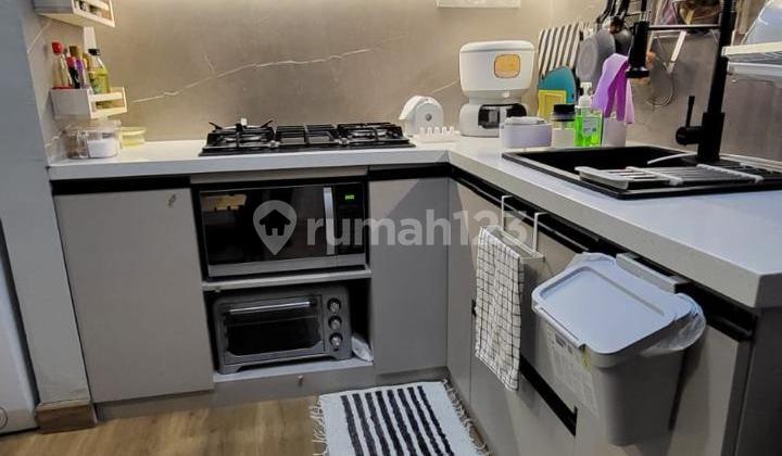 Tanjung Barat, one-story neat house in a cluster near T.B. Simatupang. Tanjung Barat, one-story neat house in a cluster near T.B. Simatupang.