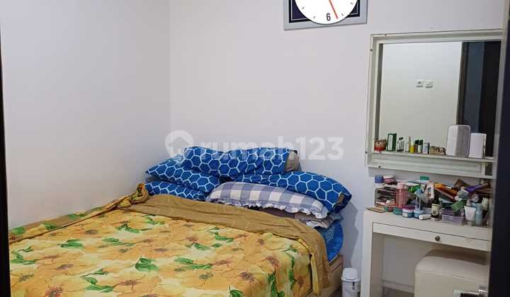 Cimanggis Permata Cimanggis 2-story house in a large complex.