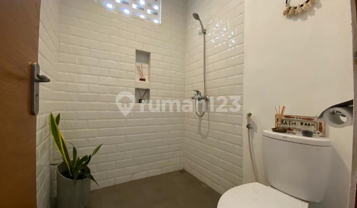 Cinere Block A Area 550 House Private Swimming Pool Complex Front Cinmal 2