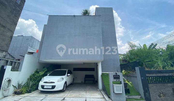 Pondok Labu Luas 110 Lokasi Strategis di Jalan Utama Pondok Labu Luas 110 Lokasi Strategis di Jalan Utama