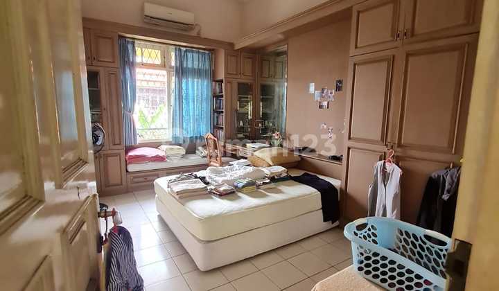 Cinere Cinere beautiful hill spacious 327 two-story houses complex former Pondok Indah 2