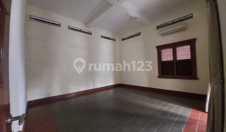 Tanah abang luas 743 dekat kantor walikota harga NJOP 2