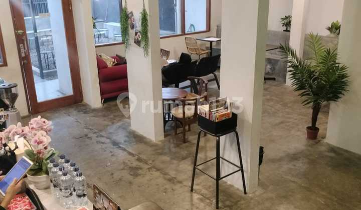 Dijual Ex Coffe Shop di Pondok Ranji - Harga Murah, Lokasi Strategis!
