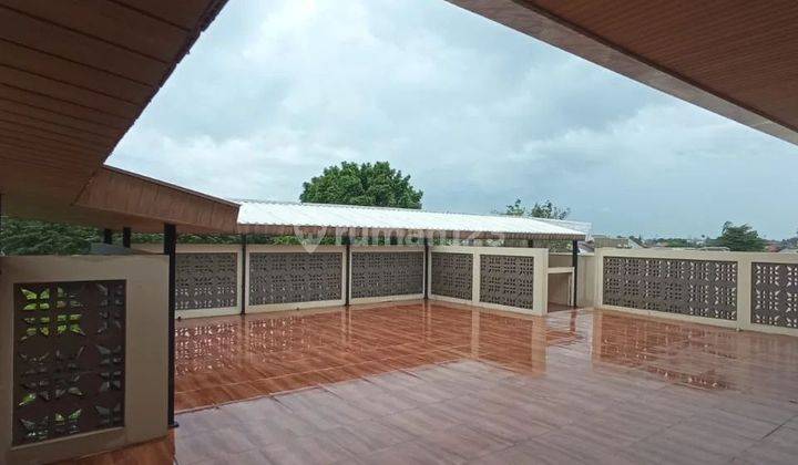 Rumah Mewah Brand New di Graha Raya Bintaro 8