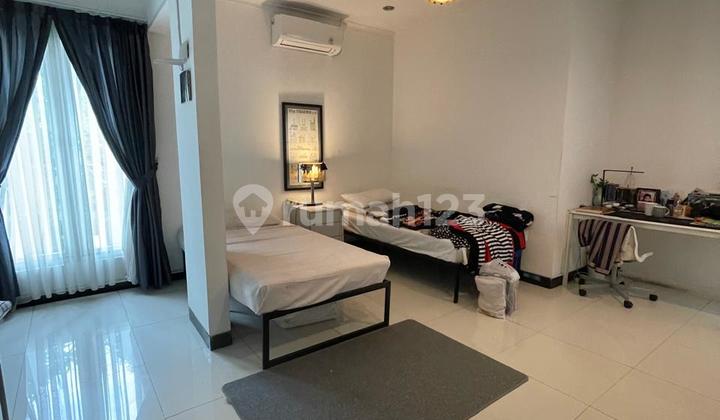 Dekat ke Jakarta! Rumah Modern Siap Huni di Bintaro Sektor 2 Dekat ke Jakarta! Rumah Modern Siap Huni di Bintaro Sektor 2