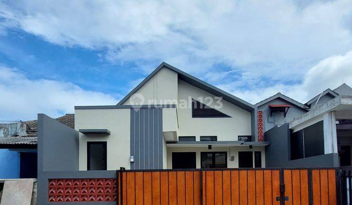 Dijual Rumah Bagus Siap Huni di Bni Serua Ciputat 1