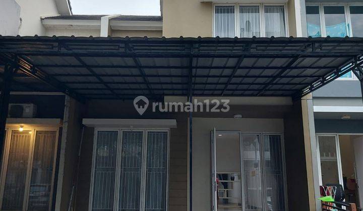 Dijual Rumah Siap Huni 2 Lantai di Cluster Graha Raya 1