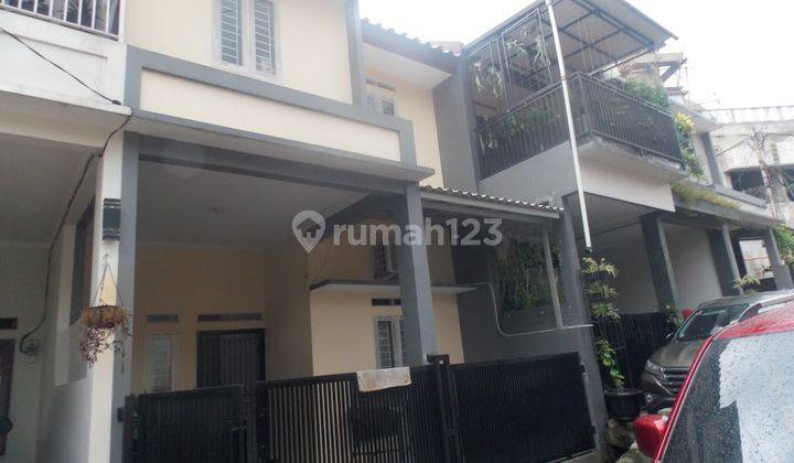 Dijual Rumah Minimalist 2 Lantai di Cluster Jombang Ciputat 1