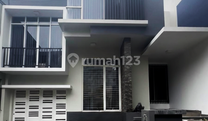 Negotiable Price! Ready-to-Occupy House in the Favorite Cluster Kebayoran Bintaro