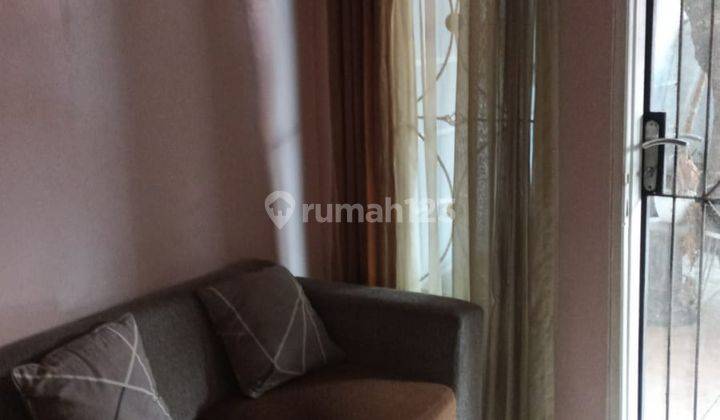 Dijual Rumah Luas Harga Murah dekat Kawasan Bintaro 2