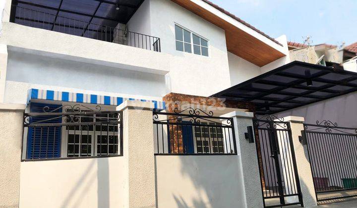 Dijual Rumah Modern Siap Huni di Perumahan Bintaro Sektor 3A 2