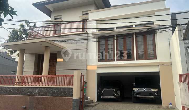 Dijual Rumah Luas Harga Murah di Perumahan Legoso Ciputat 2