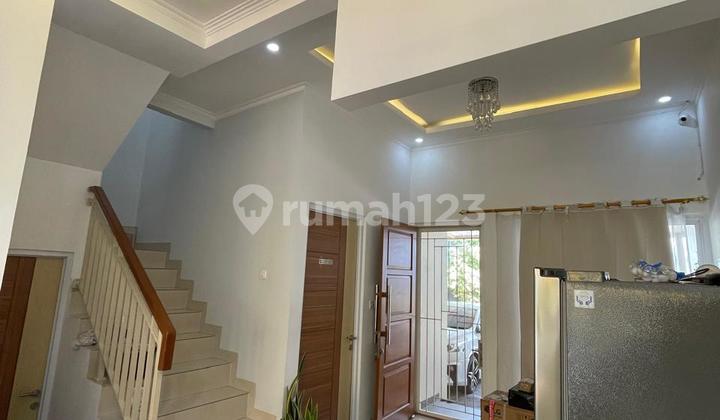 For Sale! Rumah 2 Lantai Siap Huni di Green Bintaro