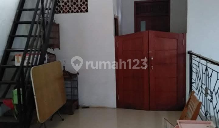 Harga Murah! Rumah 2 Lantai di Villa Dago Ciputat - Nego! 2