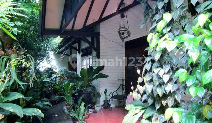 Spacious and Affordable House in the Strategic Area of Fatmawati, South Jakarta 2
