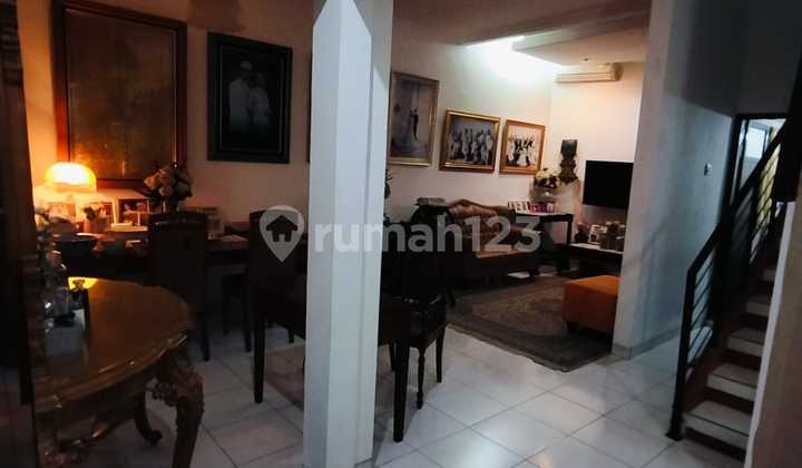 Dijual Rumah Siap Huni di Cirendeu, Akses Mudah ke Jaksel dan Bintaro! 2