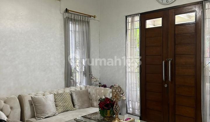 Rumah Siap Huni Fully Furnish di Cluster Premium Emerald Bintaro - Harga Nego! 