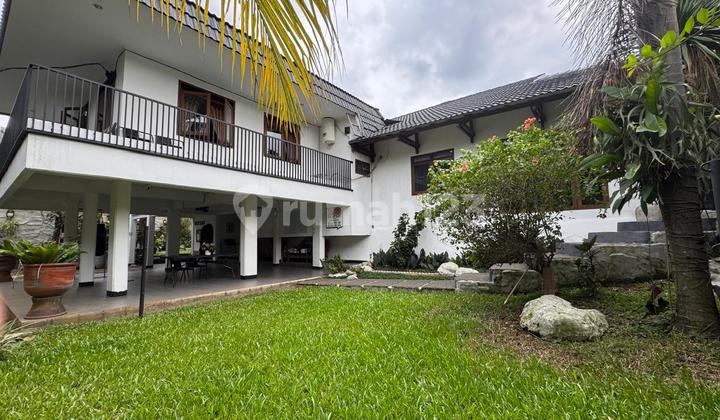 For Sale! Rumah Mewah dengan Halaman Luas di Bintaro Pesanggrahan - Harga Nego! 2