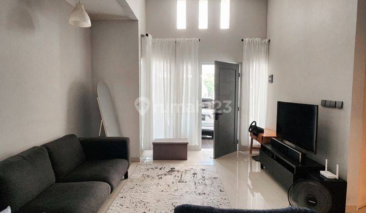 Dijual Rumah Cantik Dan Modern di Cluster Ciputat 1