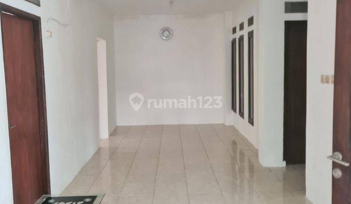 Dijual Rumah Hook 1 Lantai di Graha Raya Bintaro 1