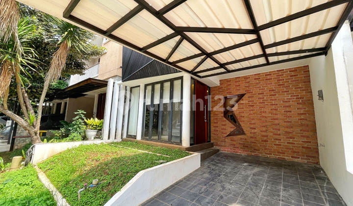 For Sale Modern Ready-to-Live-in House in Discovery Bintaro 1