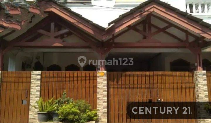 Di  Rumah Siap Huni Daerah Rawamangun Jakarta Timur 2