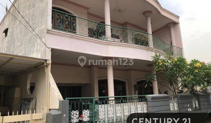 Rumah 2 Lantai Daerah Utan Kayu Jakarta Timur 1