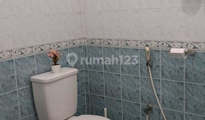 Rumah Cantik Terawat Bersih, Siap Huni 2