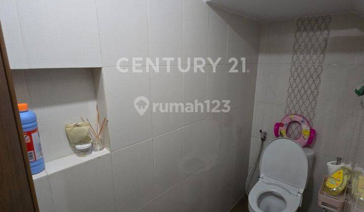 RUMAH CANTIK 2LT SIAP HUNI DI KEBON JERUK 2