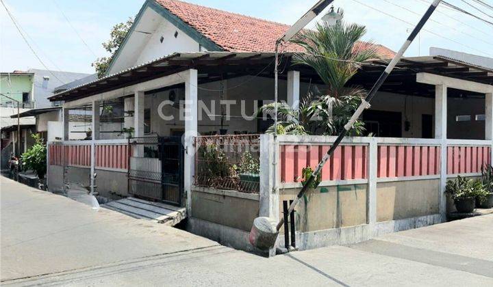 RUMAH HOOK LOKASI BAGUS JALAN AKSES 2 MOBIL DI WARAKAS 1