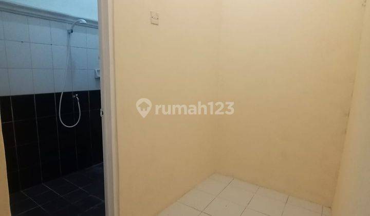 DISEWAKAN RUMAH 3 KAMAR DI AREA STRATEGIS TANAH KUSIR 2