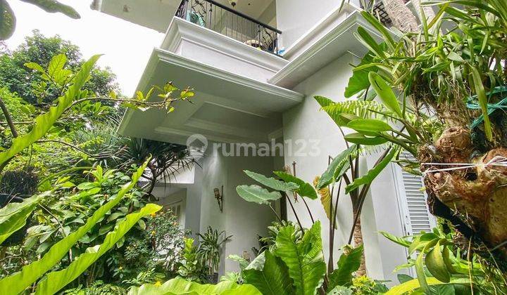 Rumah Cantik Di Jl Dempo  1