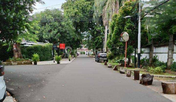 Rumah satu lantai cantik di Jl Wijaya  2