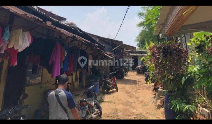 Rumah lama di Jl Swadarma ry  1