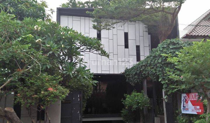 Rumah minimalis di Jl tulodong atas  1