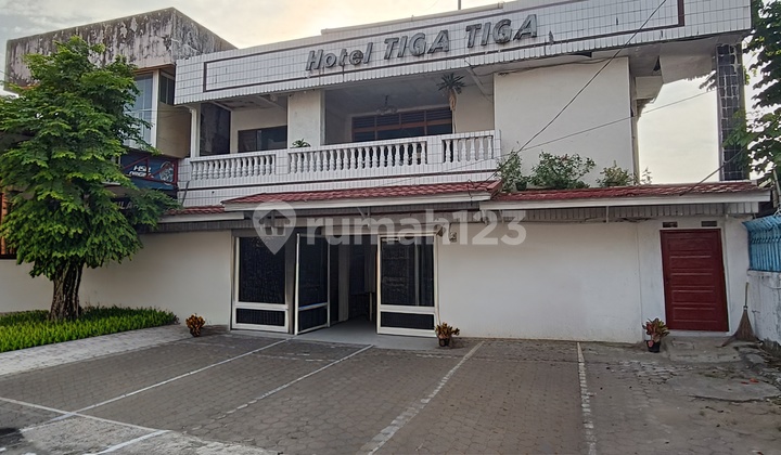 Hotel in Padang City Center, Occupancy Rate 76%