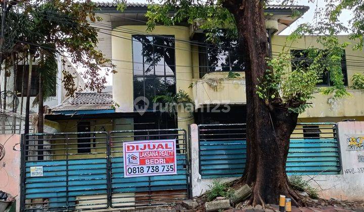 Rumah Lokasi Strategis Di Jl Taman Gandaria  1