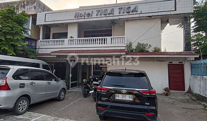 Hotel in Padang City Center, Occupancy Rate 76% 2