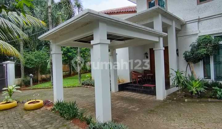 Rumah Cantik Di Jl Delman Utama 2