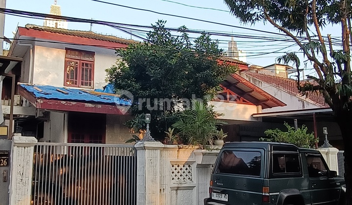 Rumah Di Dalam Komplex Dan Hadap Timur