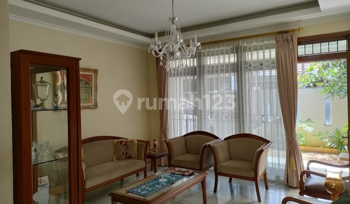 Rumah Ciomas Kebayoran Baru 2