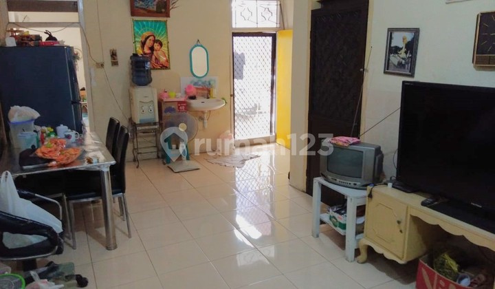 Rumah Rungkut Asri Surabaya Timur 10x18 SHM 3 Menit dari MERR Flash Sale Murah Rumah Rungkut Asri Surabaya Timur 10x18 SHM 3 Menit dari MERR Flash Sale Murah