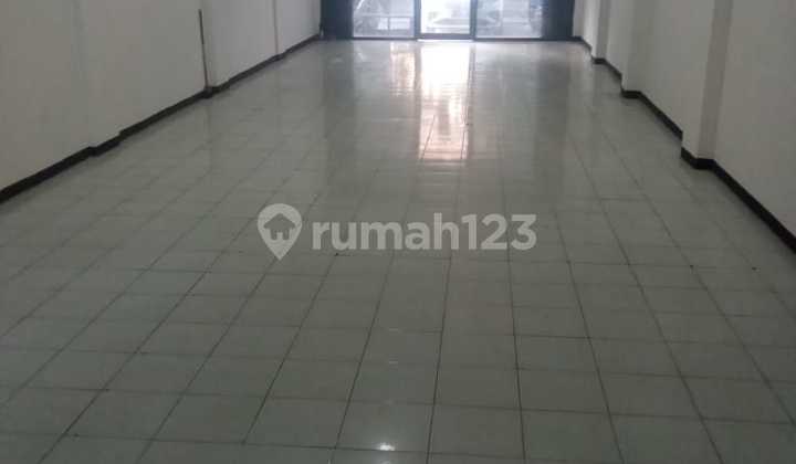DAERAH RAMAI COCOK UTK KANTOR, USAHA, COFFESHOP DLL Disewakan Ruko Raya Nginden Surabaya 2 Lantai Parkir Memadai Hdp Jalan Raya 2