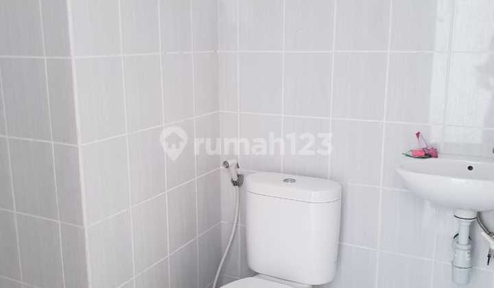 For Rent: Puncak Dharmahusada Shop House in Surabaya 2