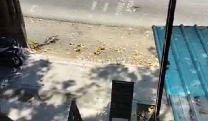 DAERAH RAMAI PUSAT KOTA Ruko 2 Lantai Jalan Kepiting Banyuwangi 5
