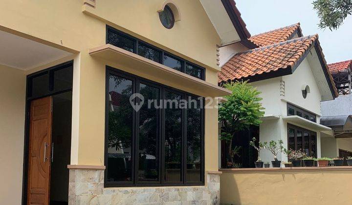 Disewakan Rumah 2 Lantai Puri Widya Kencana Citraland Surabaya 1