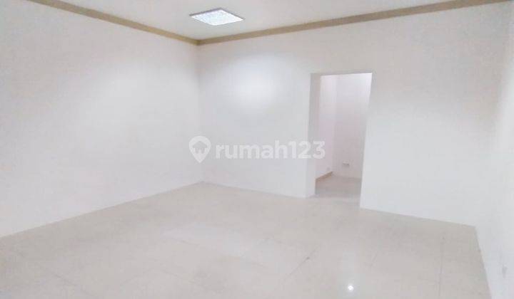 Rumah Lokasi Komersial Surabaya Pusat Dekat Raya Darmo Sangat Strategis 2