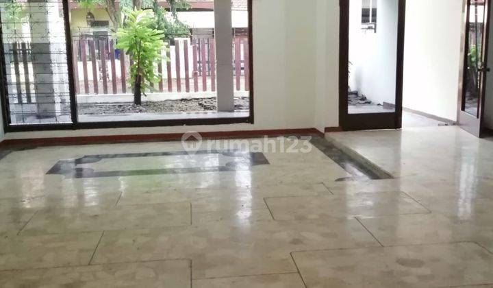 Rumah Jemursari Surabaya Lokasi Strategis Dekat Univ Ubaya, Bandara Juanda, Tol 2